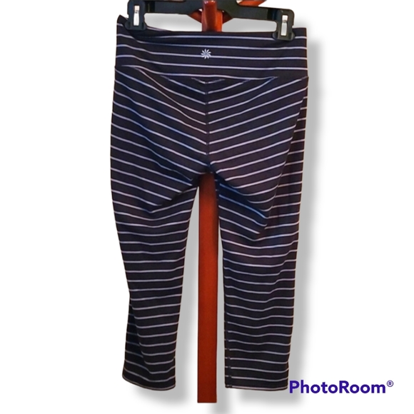 Athleta Chaturanga Striped Capri Legging - Picture 3 of 8